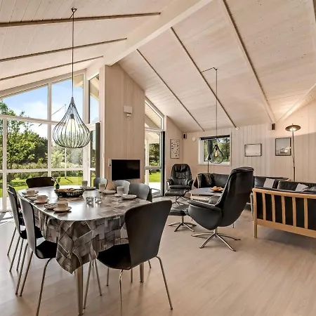 Elina - 600m From The Sea In Western Jutland By Interhome Feriehus Blåvand