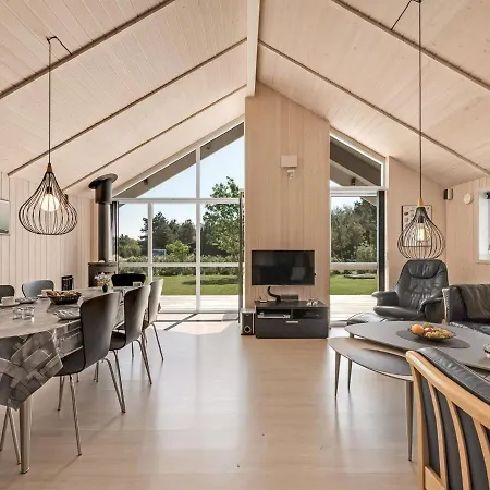 Elina - 600m From The Sea In Western Jutland By Interhome Feriehus Blåvand
