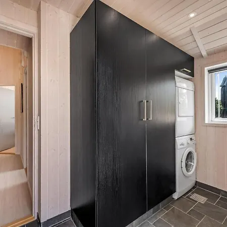 Feriehus Elina - 600m From The Sea In Western Jutland By Interhome *
